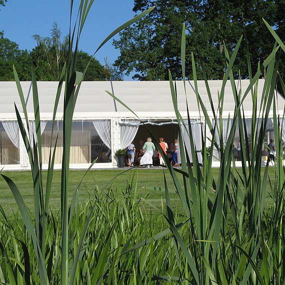 Zabawa  suchaczy UTW  w Pochowie