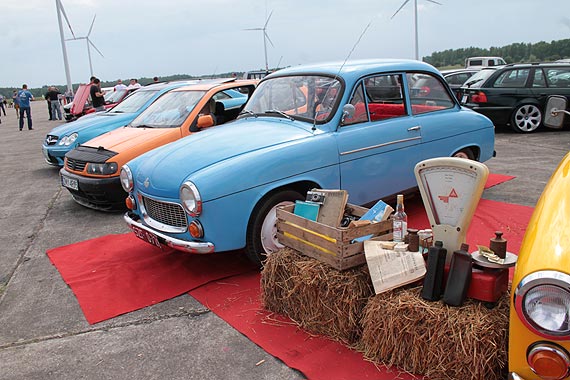 Mistrz wiata w jedzie po lodzie ciga si w niatowie