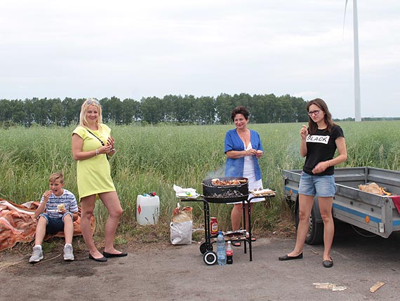 Mistrz wiata w jedzie po lodzie ciga si w niatowie