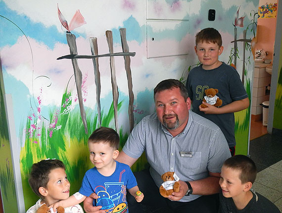 Dzie Dziecka w kamieskim szpitalu. Najmodszym pacjentom wrczono pluszaki!