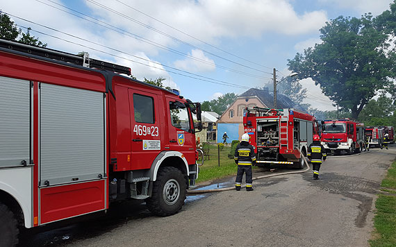 W Kodrbiu ogie strawi dom! Na miejscu 13 zastpw straakw z caego regionu! Znamy nowe fakty!