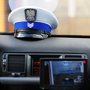 Wolin: 	Pijany kierowca chcia� da� policjantom 2 tys. �ap�wki