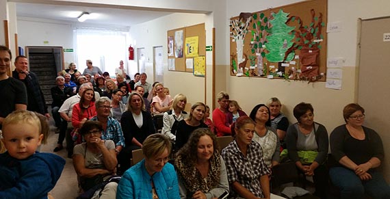 Spotkanie duych i maych ssiadw w szkole w Wapnicy