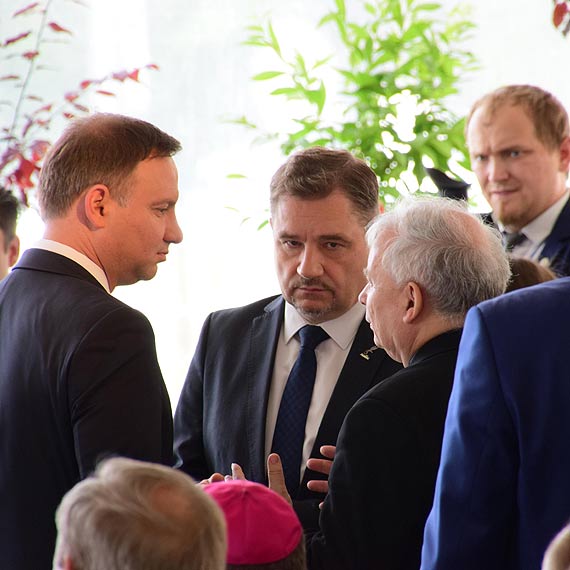 winoujcie ma gazoport imienia Lecha Kaczyskiego! Na uroczystociach najwaniejsze osoby w pastwie! Zobacz film!