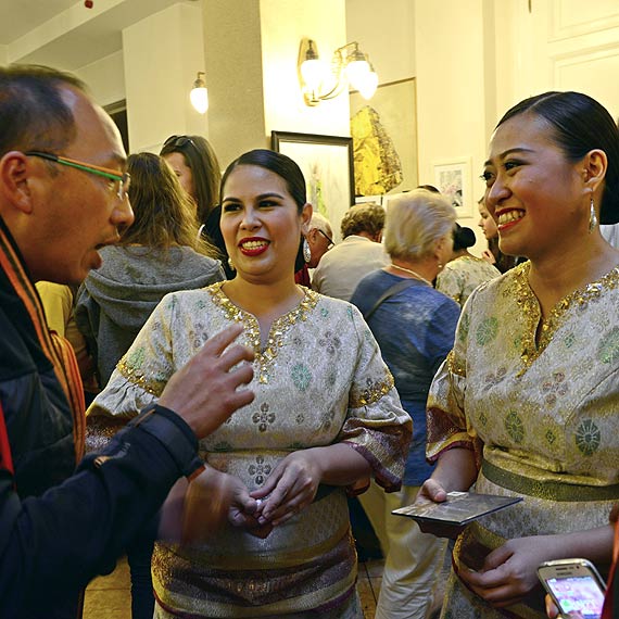 Koncert inauguracyjny - University of the Philippines Singers UP College Music. Zobacz film!