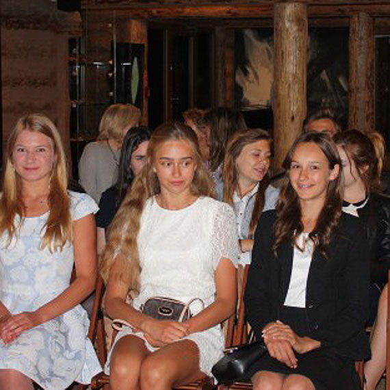 Uczennice Gimnazjum Publicznego w Dziwnowie laureatkami w Pruszczu Gdaskim