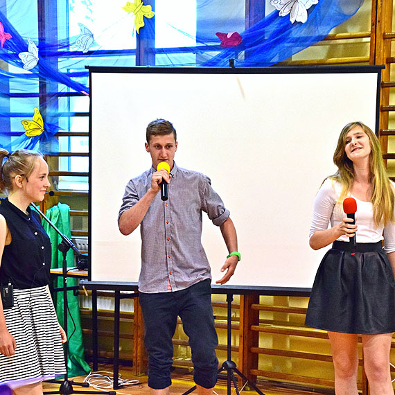 135 uczniw gimnazjum w Midzyzdrojach ma ju wakacje!