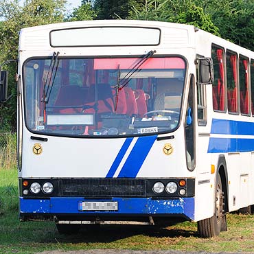 Autobus urwa� nastolatce palec