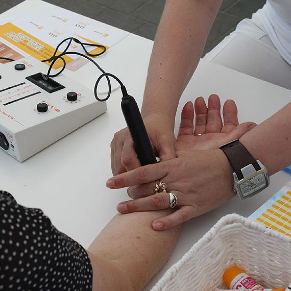 #OpalamSieBezpiecznie w Midzyzdrojach  - bezpatne badanie skry