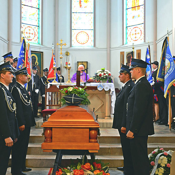 Prezes OSP w Lubinie Waldemar Osiski odszed na wieczn wart