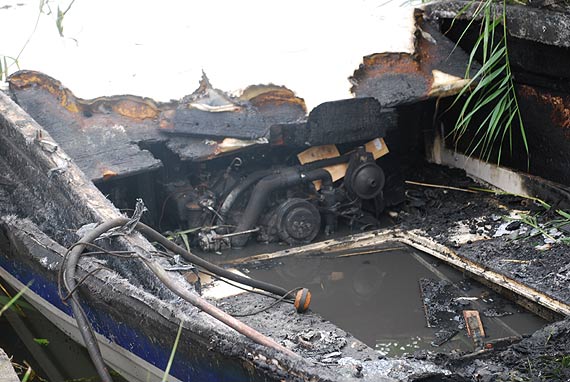 Na rzece Dziwnie spona d - utrudniona akcja ganicza