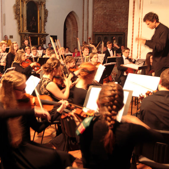 Symfonia losu i Jan Miłosz Zarzycki w programie festiwalowego koncertu