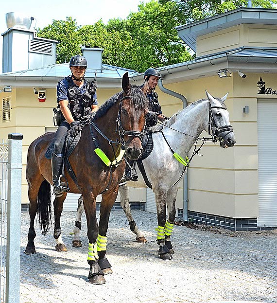 Policyjni „rycerze” patroluj Dziwnw oraz Midzyzdroje!