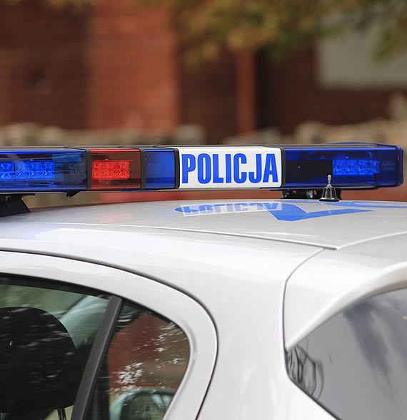 Ucieka przed policj Fordem KA na kradzionych tablicach rejestracyjnych! Okazao si, e 21-latek by pod wpywem narkotykw...