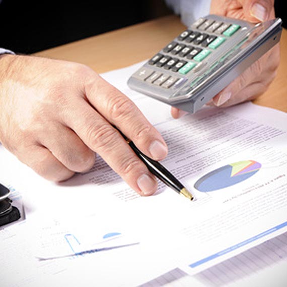 Ilu radnych ma wysze wyksztacenie? Zobacz dane GUS! 