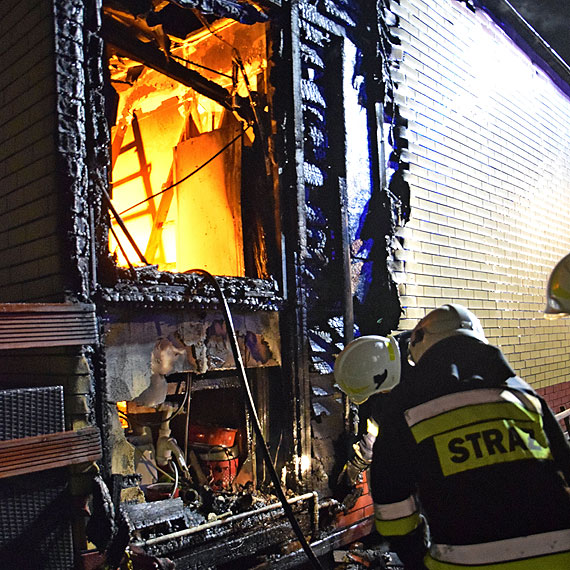Poar na dziakach w Midzyzdrojach. Pona altanka