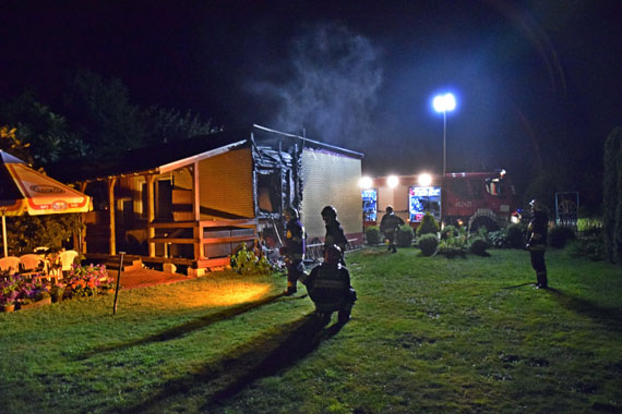 Poar na dziakach w Midzyzdrojach. Pona altanka