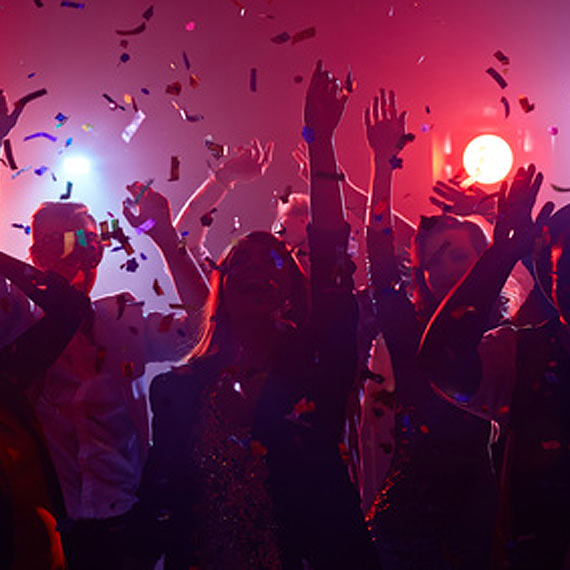 Czytelnik: Weranda w Dziwnowie uprzykrza ycie mieszkacom, a policja ma zwizane rce... 