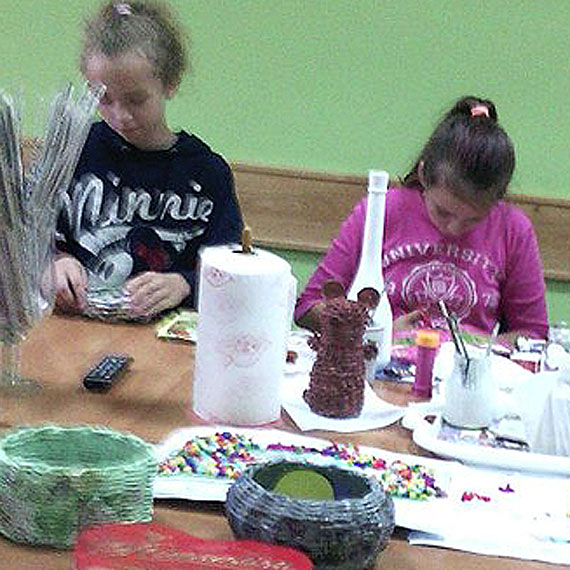 Papierowa wiklina- warsztaty w Kaleniu