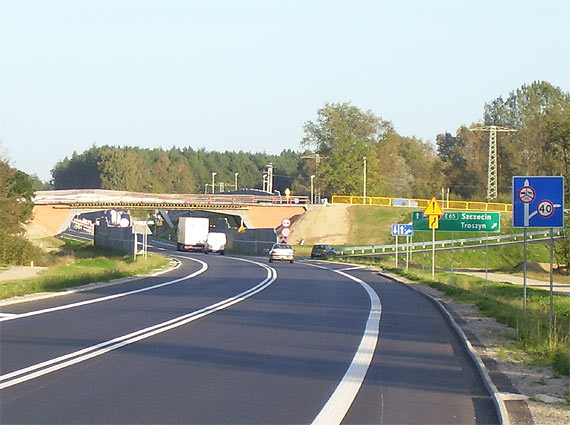 Czytelnik: Nieczytelne oznakowanie drogi przyczyn bdzenia kierowcw