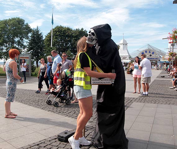 W Midzyzdrojach moesz dosta pocaunek mierci!