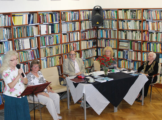 Wieczr poetycko- muzyczny w midzyzdrojskiej bibliotece