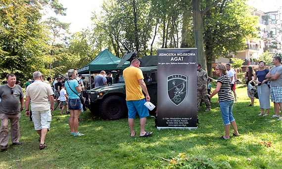 W otwarciu VII Festynu Komandosa w Dziwnowie uczestniczyło sześciu generałów