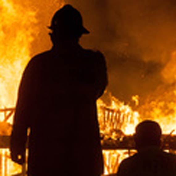 Ogie nieopodal Wioski Wikingw 