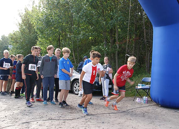 Nadbatyckie zawody druynowe w biegu na orientacj