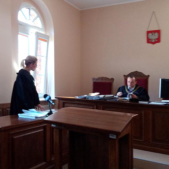 Gmina Kamie Pomorski bdzie musiaa zapaci jednorazowo 30 tysicy zotych poszkodowanemu w poarze hotelu socjalnego