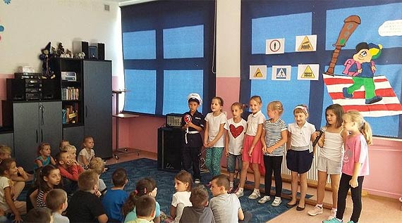 Jak by bezpiecznym w drodze do szkoy