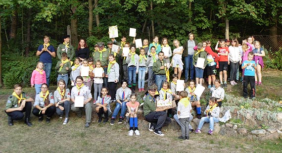 Dziesite urodziny  44 Gromady Zuchowej "Pracowite Pszczki"