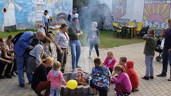 Dziesite urodziny  44 Gromady Zuchowej "Pracowite Pszczki"