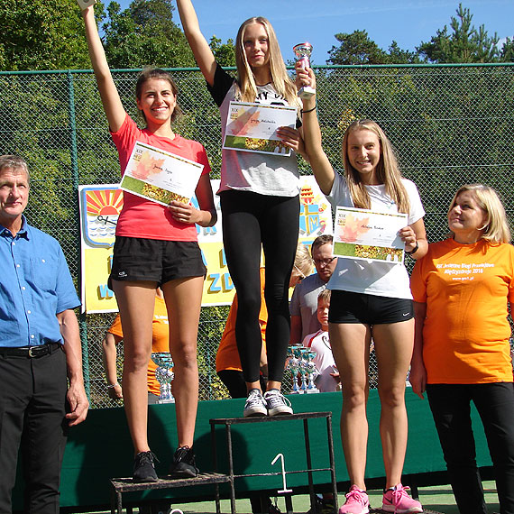 A 200 biegaczy pobiego w XIX Jesiennych Biegach Przeajowych w Midzyzdrojach