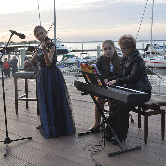 Muzyczne Powitanie Jesieni na Kamieskiej Marinie