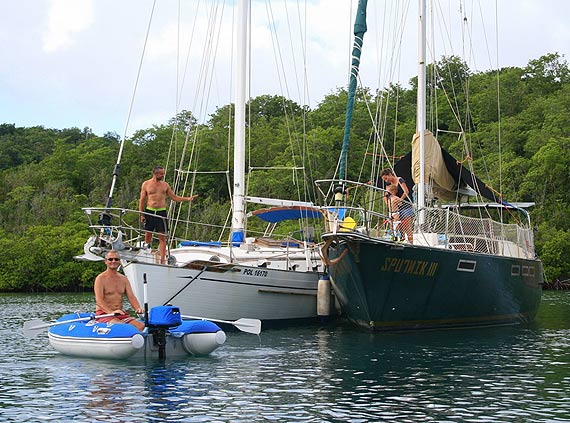 Sputnikiem dookoa Ziemi - sezon huraganowy