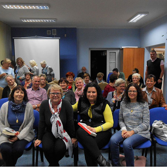 Autorka bestsellerów Małgorzata Kalicińska odwiedziła kamieńską bibliotekę!