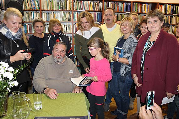 „ycie to tragikomedia” czyli Krzysztof Kowalewski w rozmowie z Juliuszem wieluchem