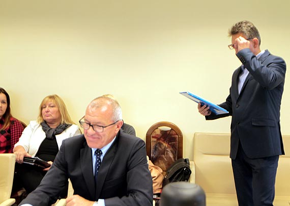 Kogo uwiera blacha w DWD w Midzyzdrojach?