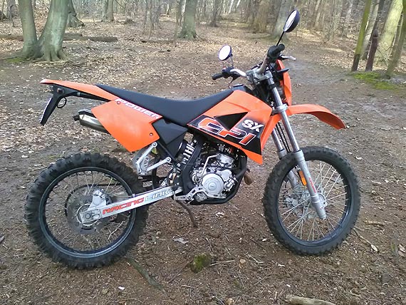 Skradziony motorower - waciciel prosi o pomoc w odnalezieniu