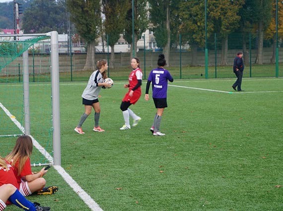 Mistrzostwa Powiatu Kamieskiego w Pice Nonej dziewczt w ramach Gimnazjady 2016/2017