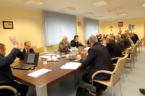 Wsppraca samorzdw nadziej na popraw bezpieczestwa na drogach