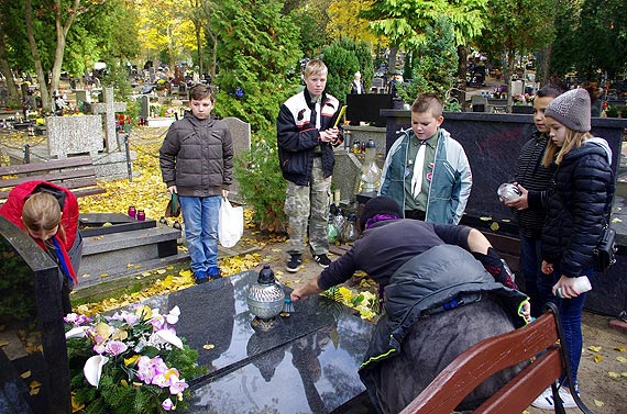 Harcerze i zuchy uczcili pami!