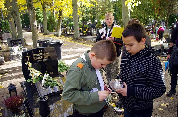 Harcerze i zuchy uczcili pami!