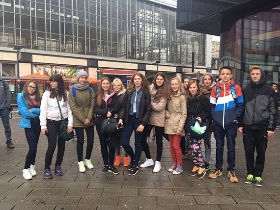 Nasi gimnazjalici wrcili po tygodniu wietnej zabawy z wymiany polsko- niemieckiej  w Werneuchen