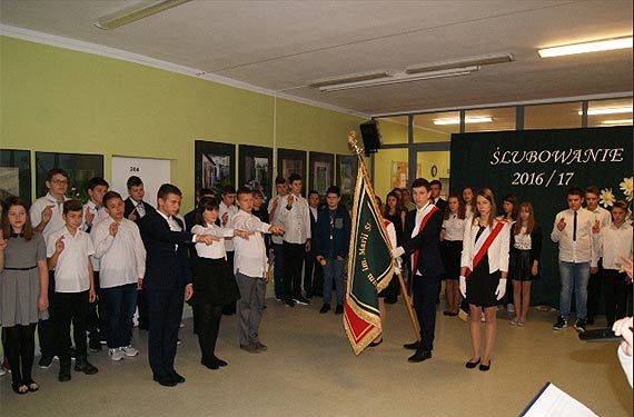 Pasowanie na gimnazjalist