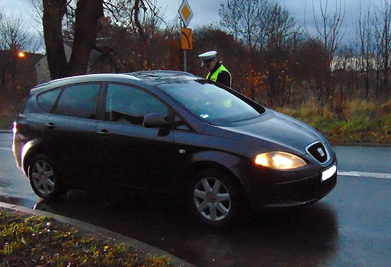 Trzeźwy poranek na drogach powiatu kamieńskiego. Policjanci skontrolowali około 150 kierowców!