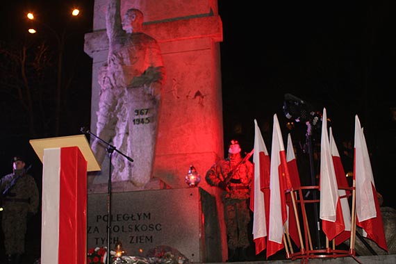 Jarosaw Rzepa uczestniczy w obchodach Narodowego wita Niepodlegoci w Kamieniu Pomorskim