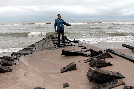 Zabytek wciąż czeka w Bałtyku. "Wszystko w rękach MON-u"
