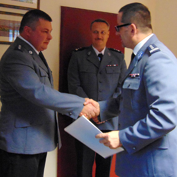 Uroczysta odprawa w Komendzie Powiatowej Policji w Kamieniu Pomorskim. Komisariat Policji w Wolinie ma nowego komendanta!